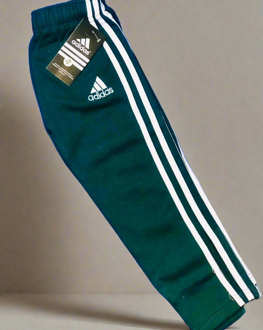 Adidas Boys' Fleece Fabric Trousers - Comfortable & Stylish