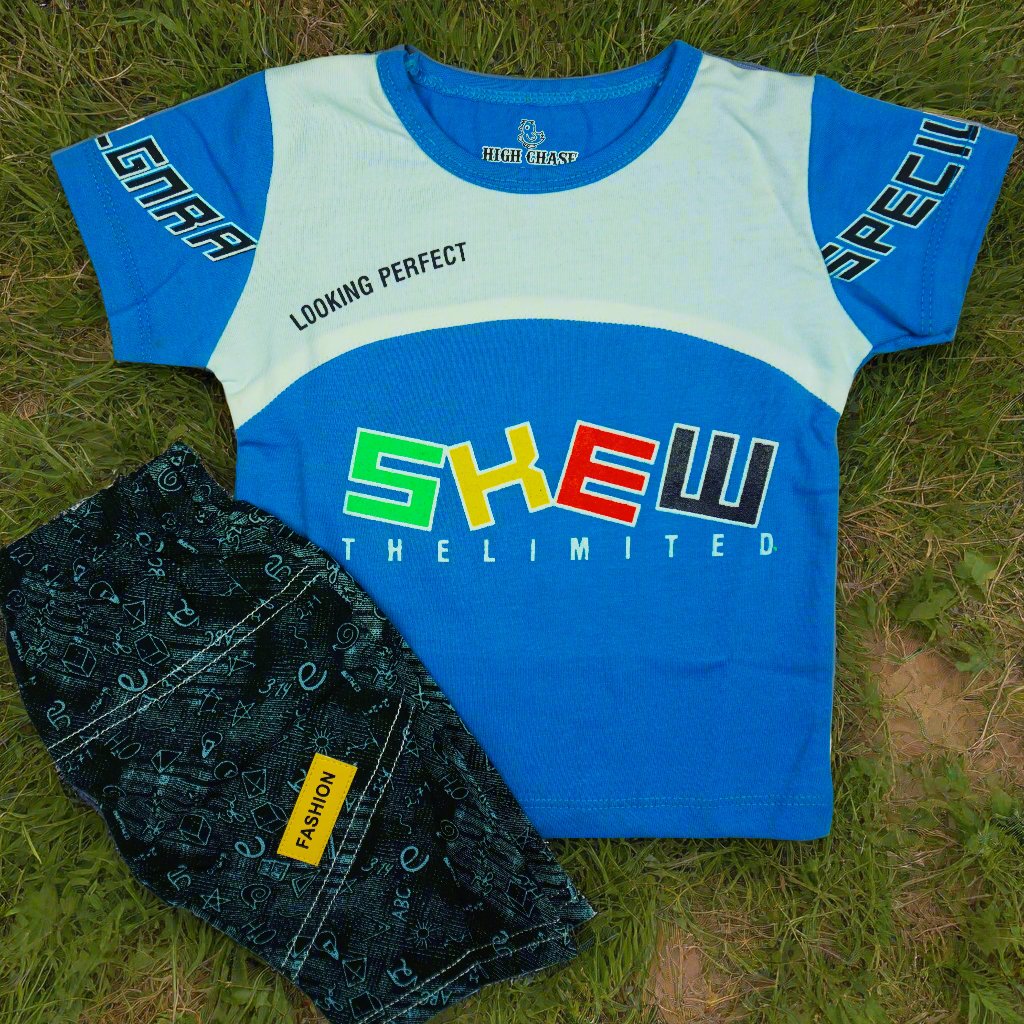 Stylish Boys' Graphic T-Shirt & Shorts Set - "SKEW" Design